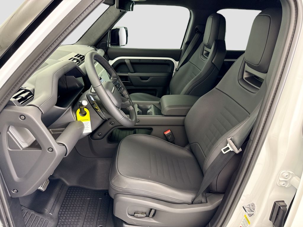 Thumbnail: 2026 Land Rover Defender - 18