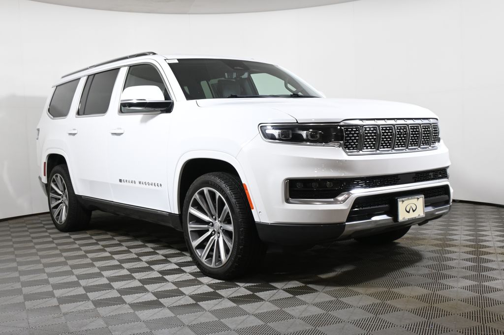 Thumbnail: 2022 Jeep Grand Wagoneer - 9