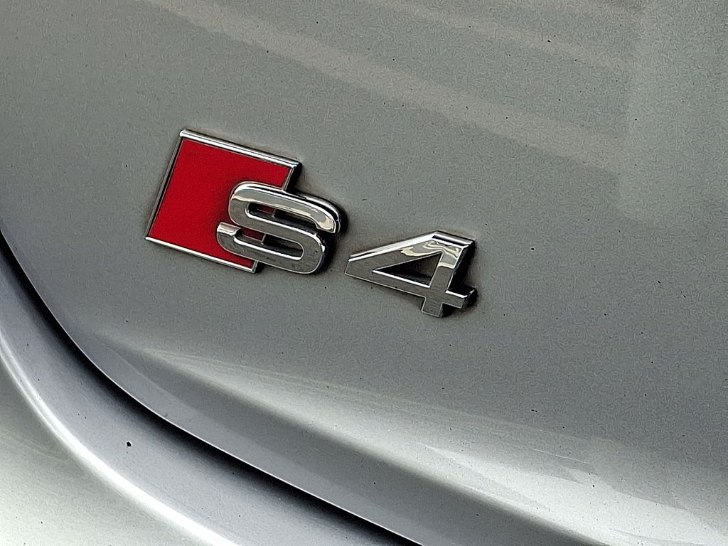 Thumbnail: 2015 Audi S4 - 32