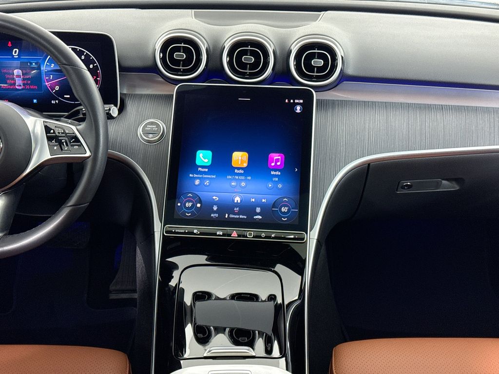 Thumbnail: 2025 Mercedes-Benz C-Class - 14