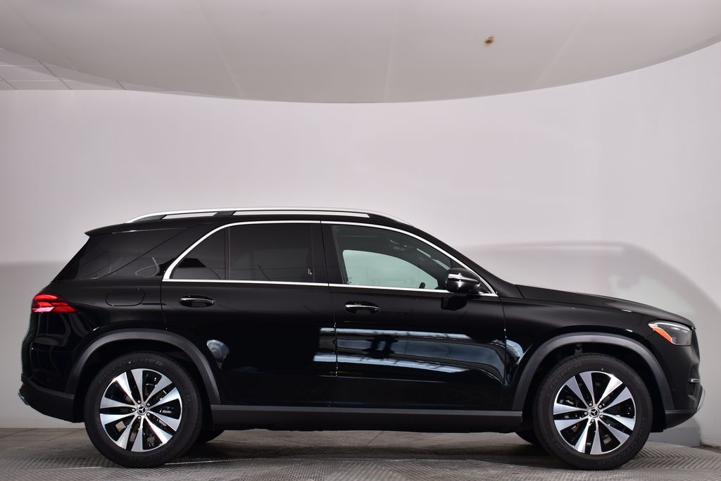 Thumbnail: 2025 Mercedes-Benz GLE - 6