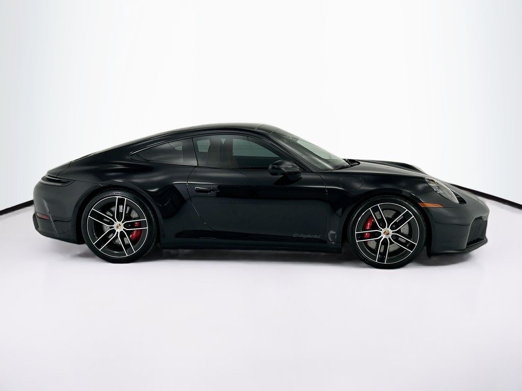 Thumbnail: 2026 Porsche 911 - 8