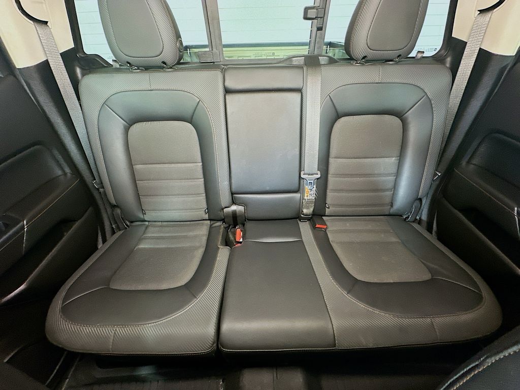 Used 2021 Beige GMC AT4 w/Cloth image 13