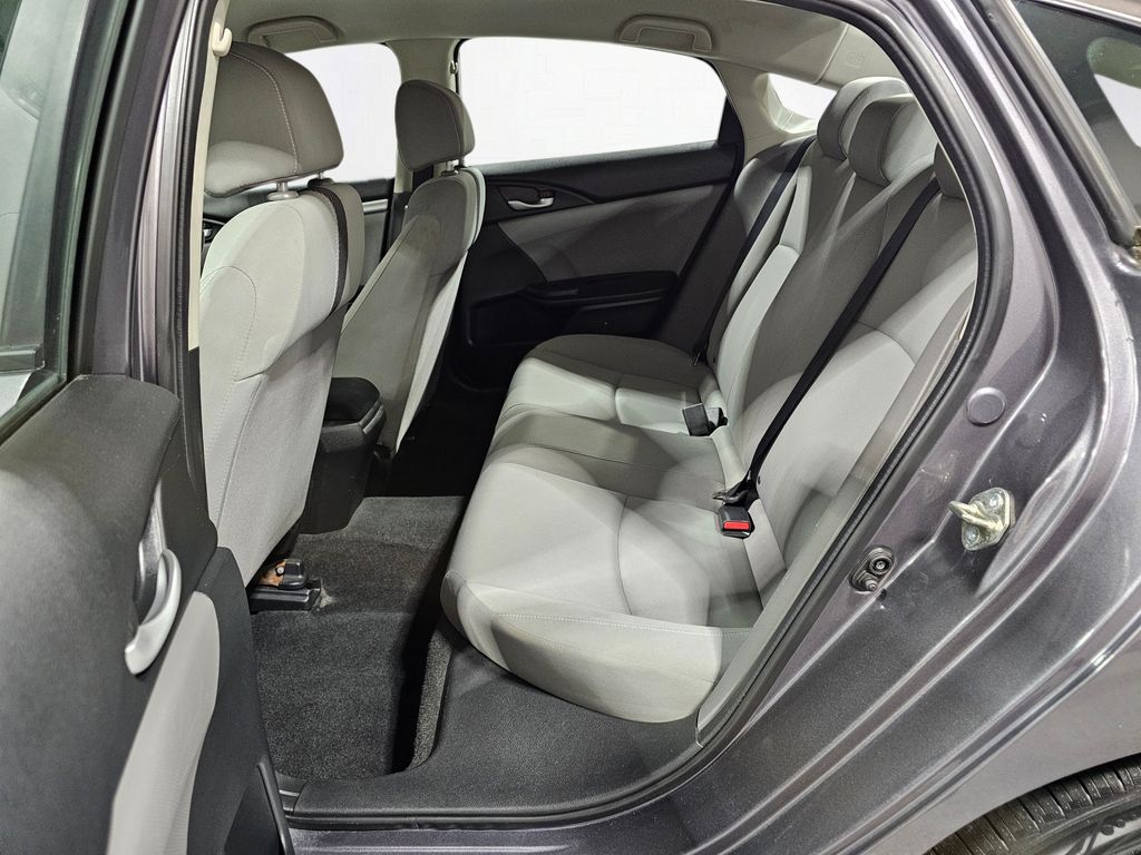 Used 2018  Honda LX image 17