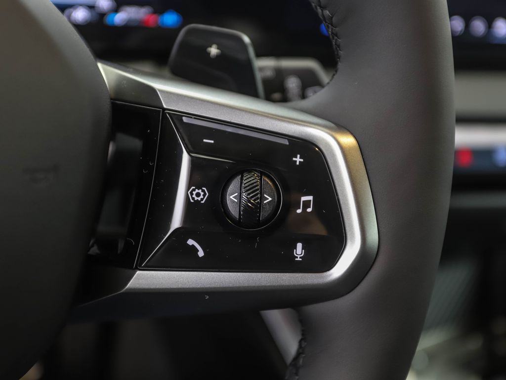 Thumbnail: 2026 BMW X3 - 13