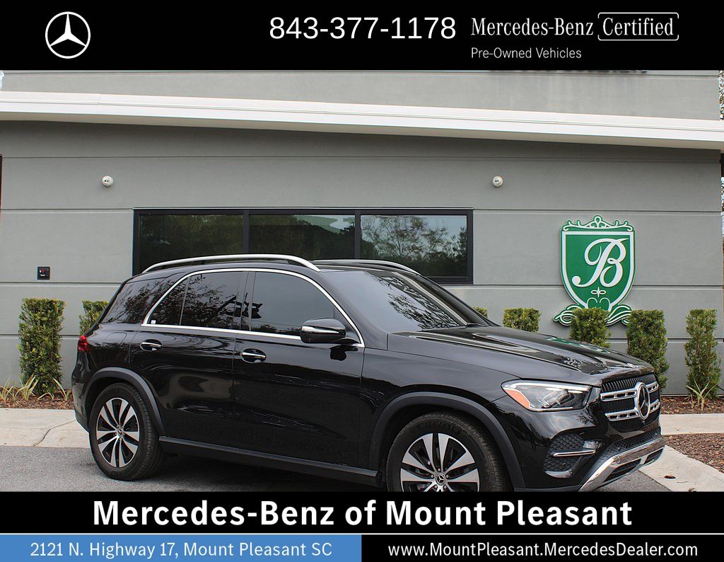 Obsidian Black Metallic 2025 Mercedes-Benz GLE 450 4MATIC SUV / Crossover All-Wheel Drive 9-Speed Automatic