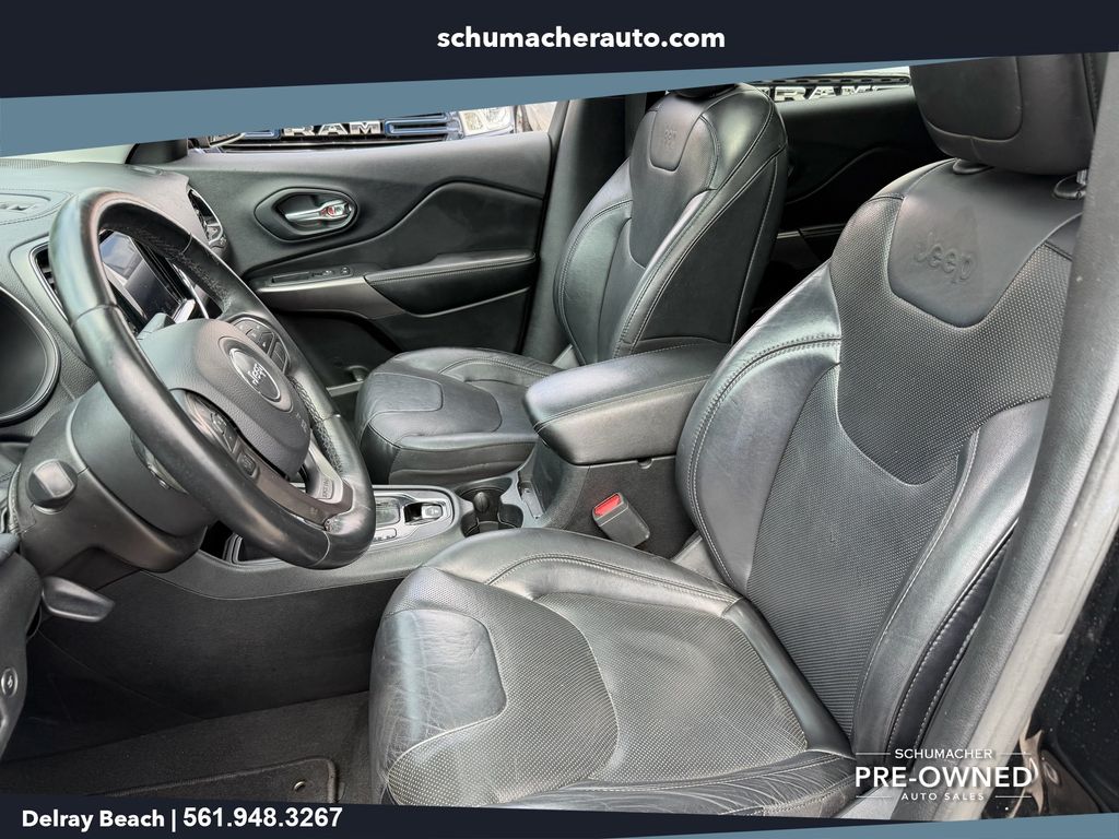 used 2019 Jeep Cherokee car, priced at $12,777