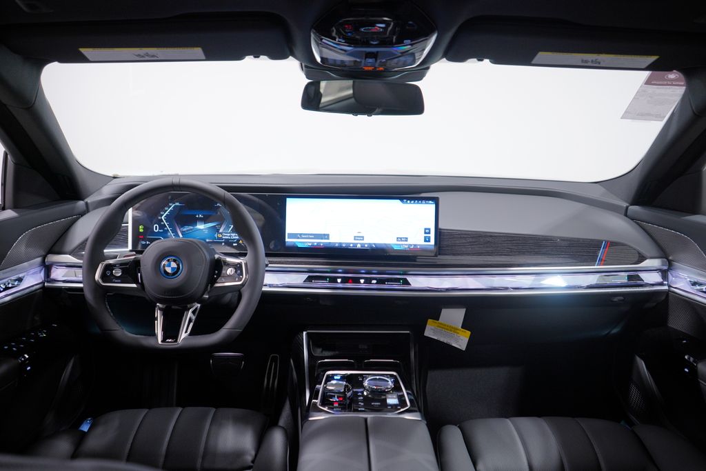 Thumbnail: 2026 BMW i7 - 11