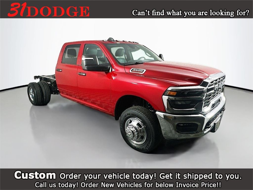 2026 RAM 3500 Chassis Tradesman Crew Cab LB DRW 4WD
