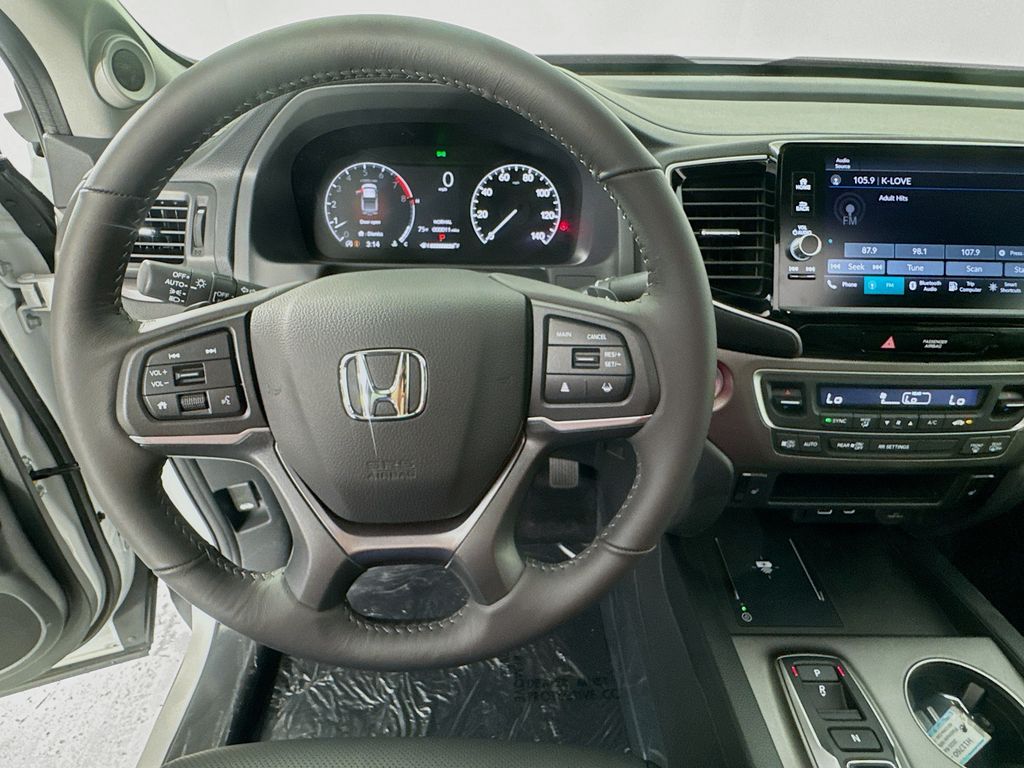 2025 Honda Ridgeline RTL photo
