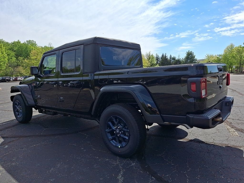 New 2026 Jeep Gladiator Truck