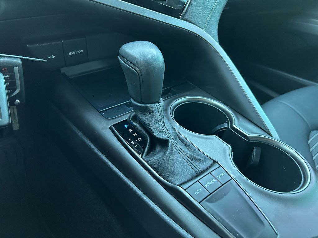 Thumbnail: 2023 Toyota Camry - 27