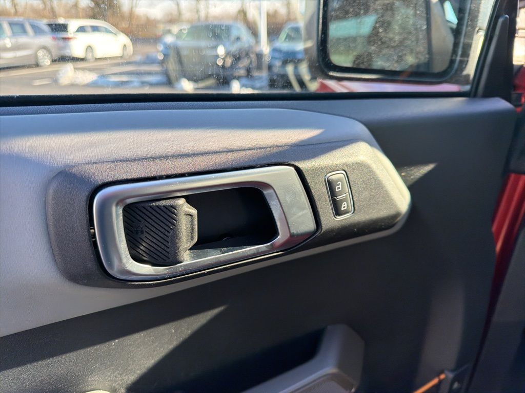 Thumbnail: 2022 Ford Bronco - 27