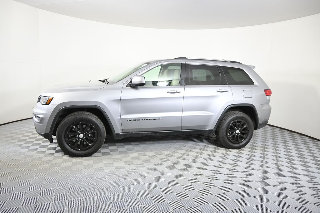 Used 2021 Jeep Grand Cherokee Laredo E with VIN 1C4RJFAG5MC559292 for sale in Forest Lake, Minnesota