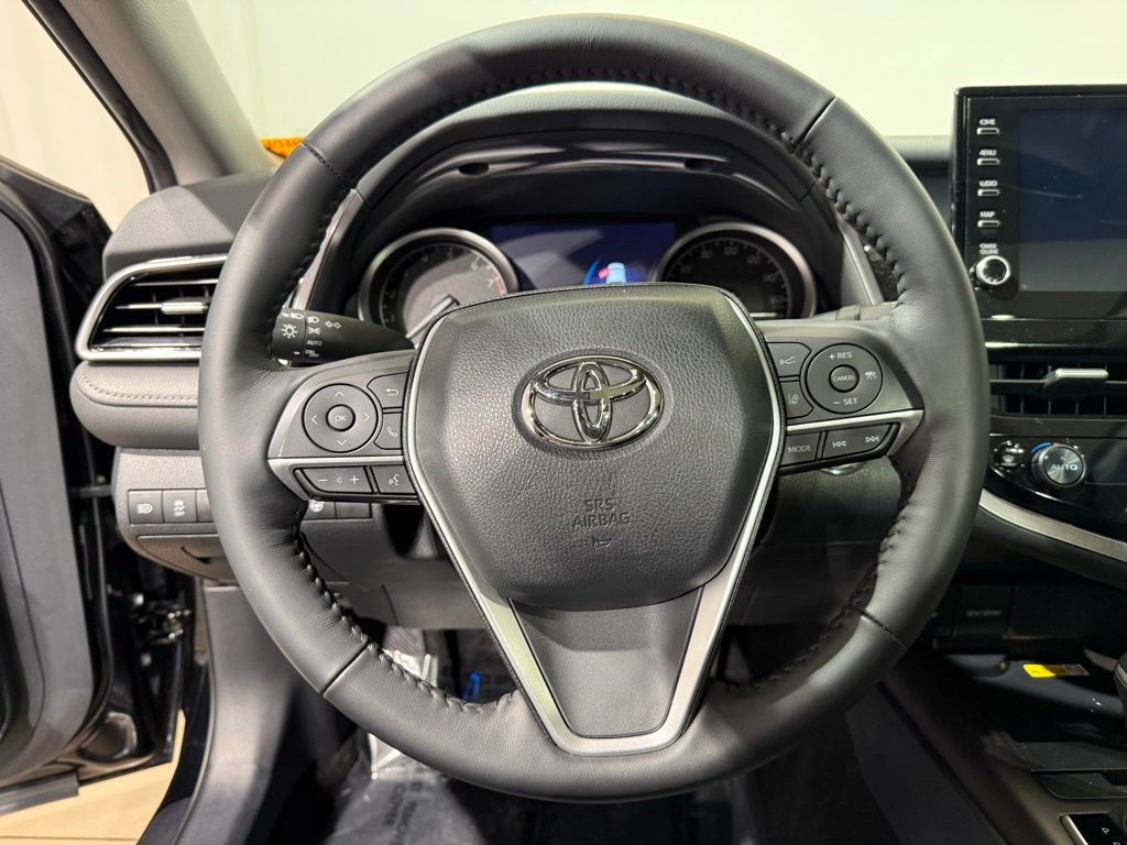 Thumbnail: 2024 Toyota Camry - 23