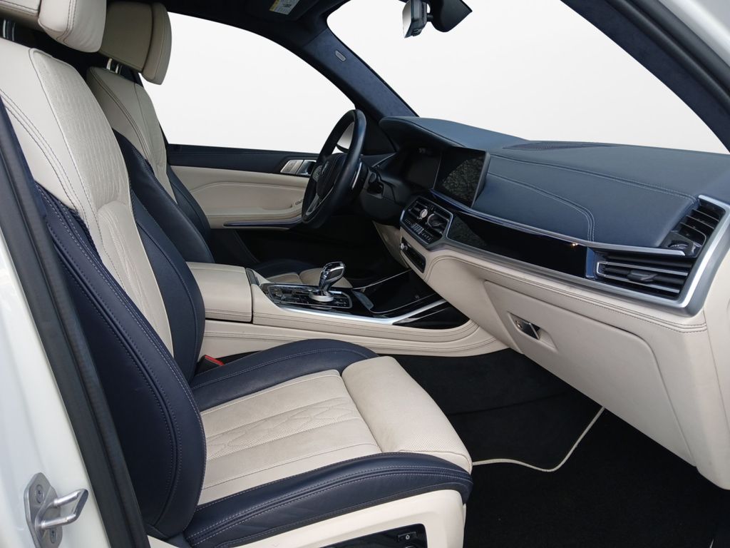 Used Car 2022 Bmw X7  Xdrive40i For Sale Under $50,000 In Austin, Texas