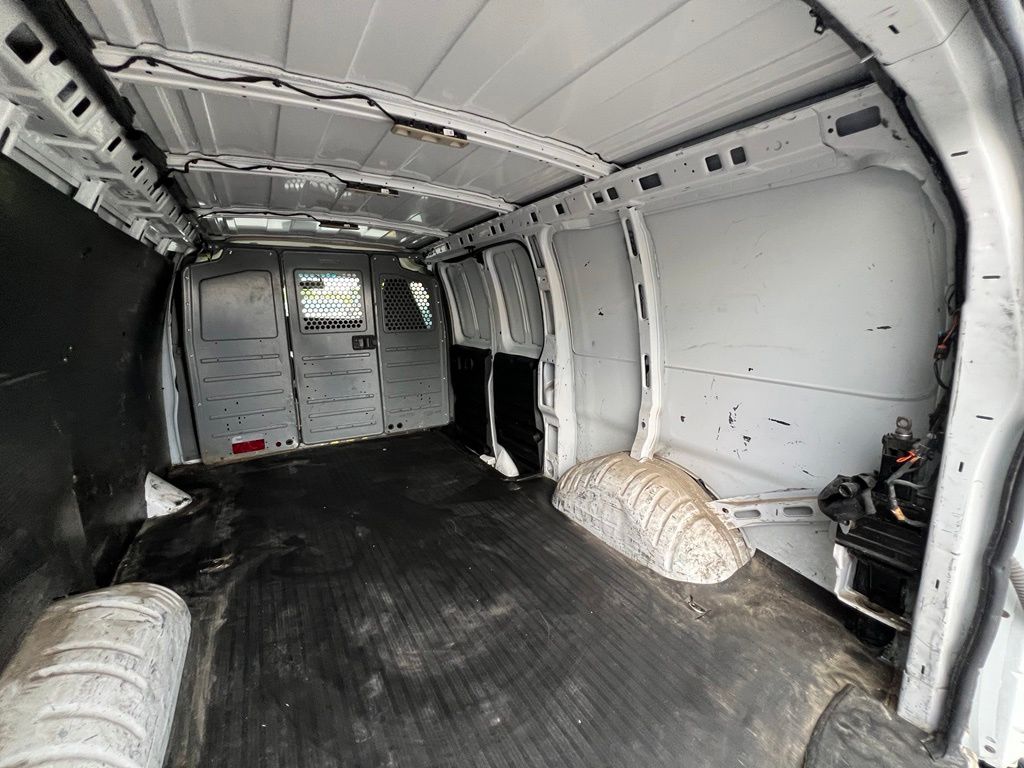 Used 2022 Chevrolet Express 2500 Van