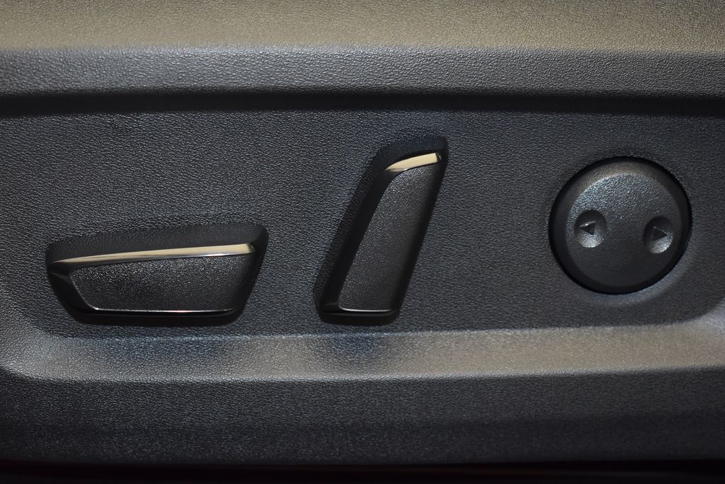 Thumbnail: 2025 Nissan Rogue - 14