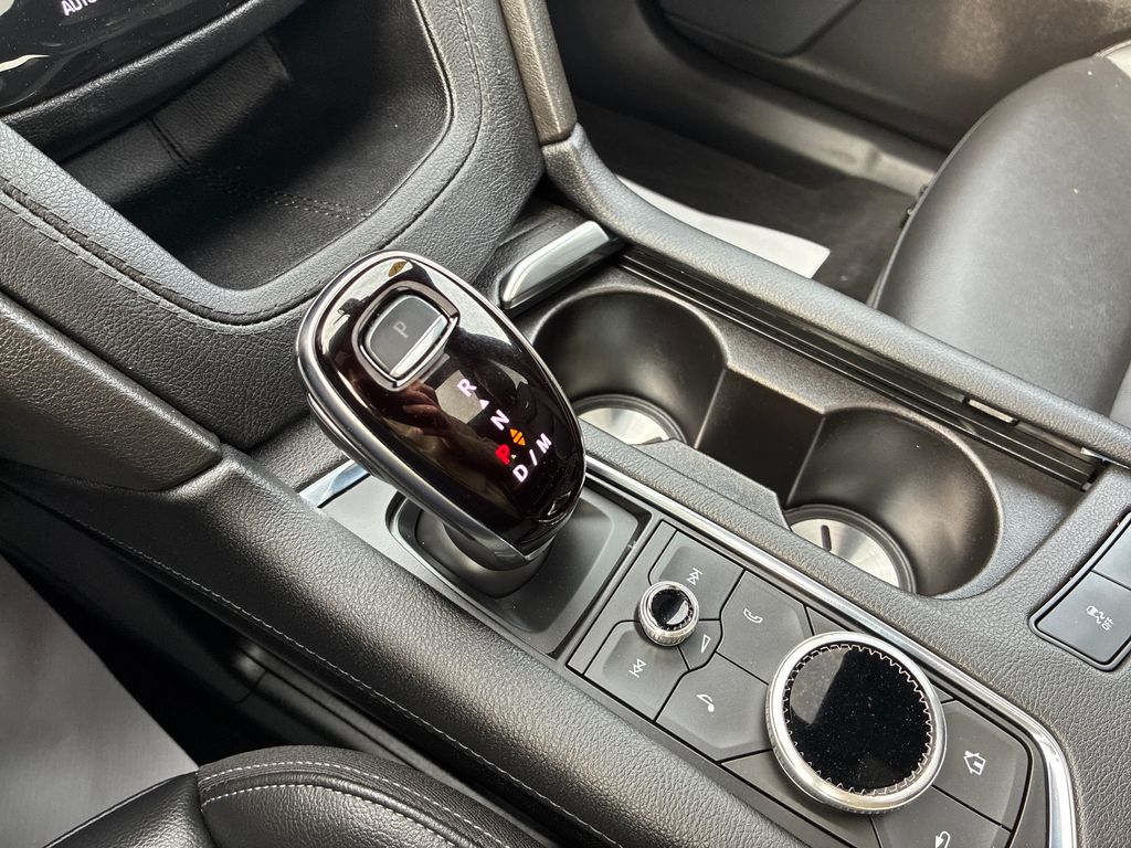 2024 Cadillac XT6 Luxury White at Carlisle Cadillac Buick GMC