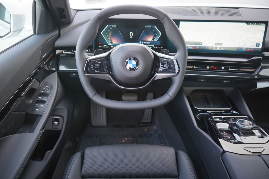 2025 BMW 5 Series 530i 16