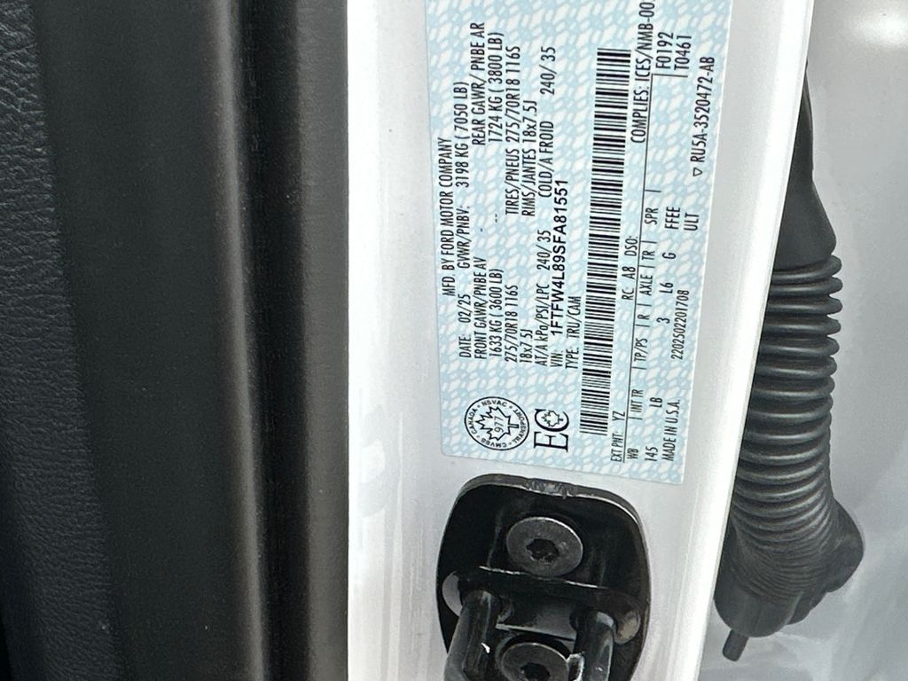 Used 2025 Oxford White Ford Tremor image 35