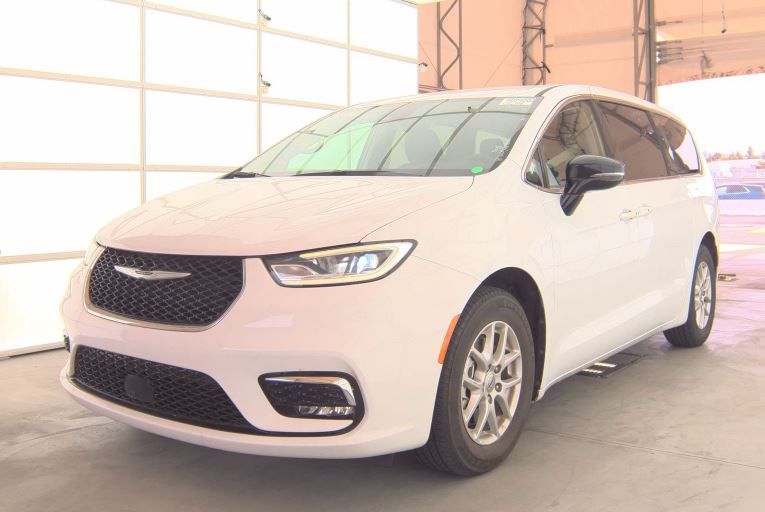 2024 Chrysler Pacifica