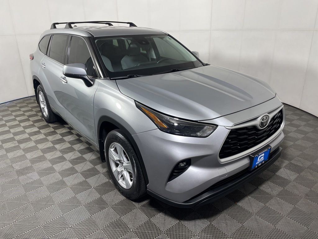 2022 Toyota Highlander LE AWD