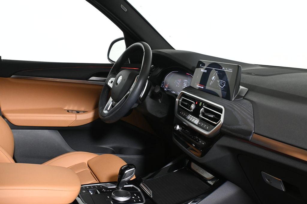 Thumbnail: 2024 BMW X3 - 29