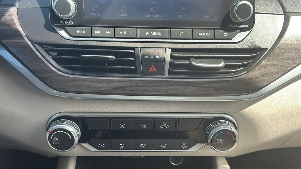 2025 Nissan Altima 2.5 SV Black at Durrett Motor Company