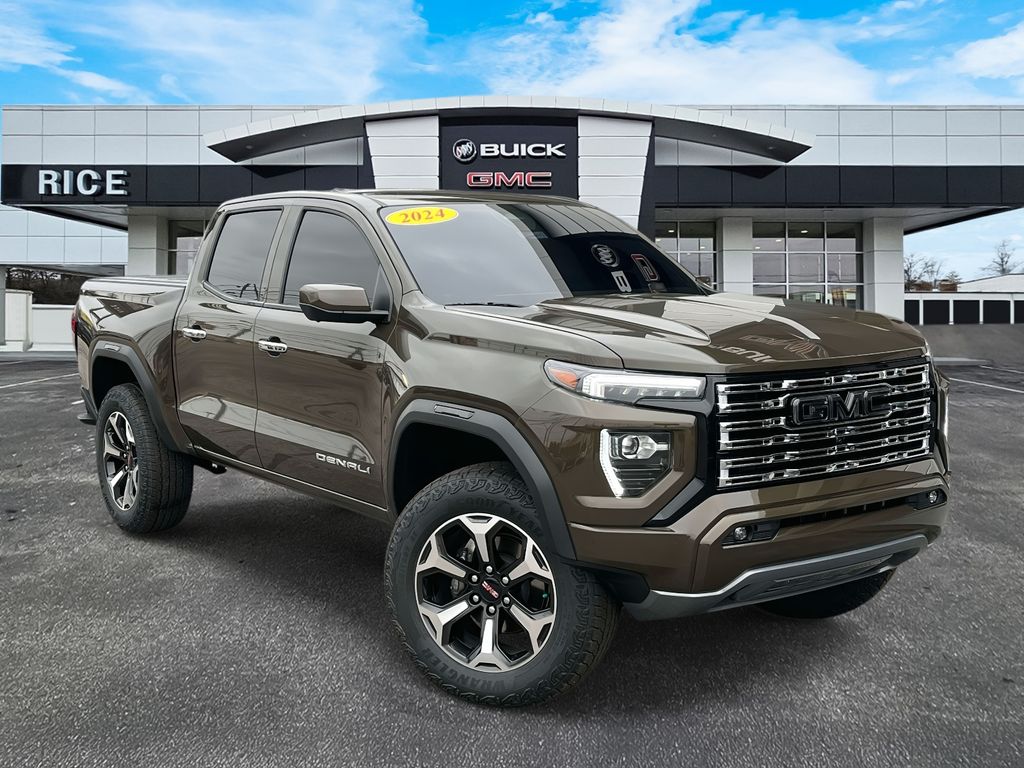 2024 GMC Canyon Denali Crew Cab 4WD