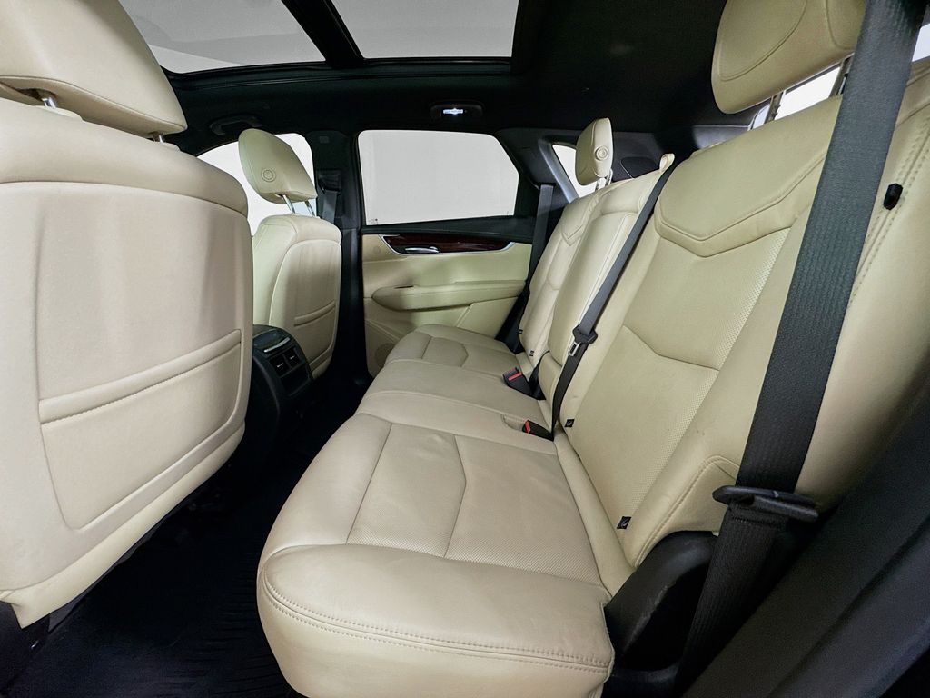 Used Car 2018 Cadillac Xt5  Premium Luxury For Sale Under $20,000 In Austin, Texas