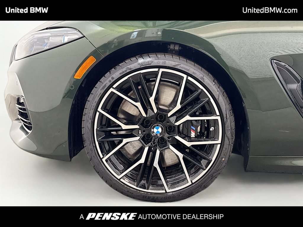 Thumbnail: 2026 BMW 8 Series - 2