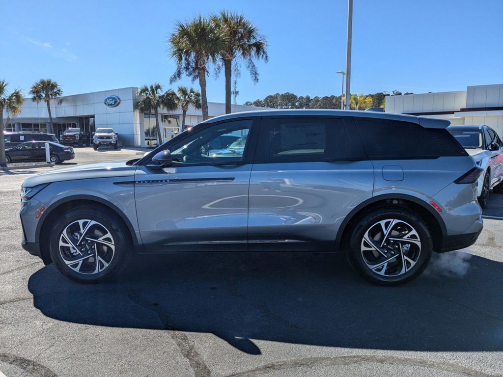 2025 Lincoln Nautilus Hybrid Premiere