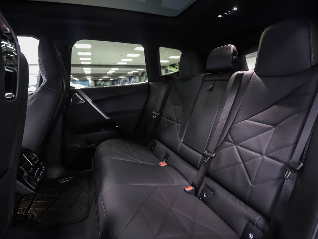 Thumbnail: 2025 BMW iX - 22