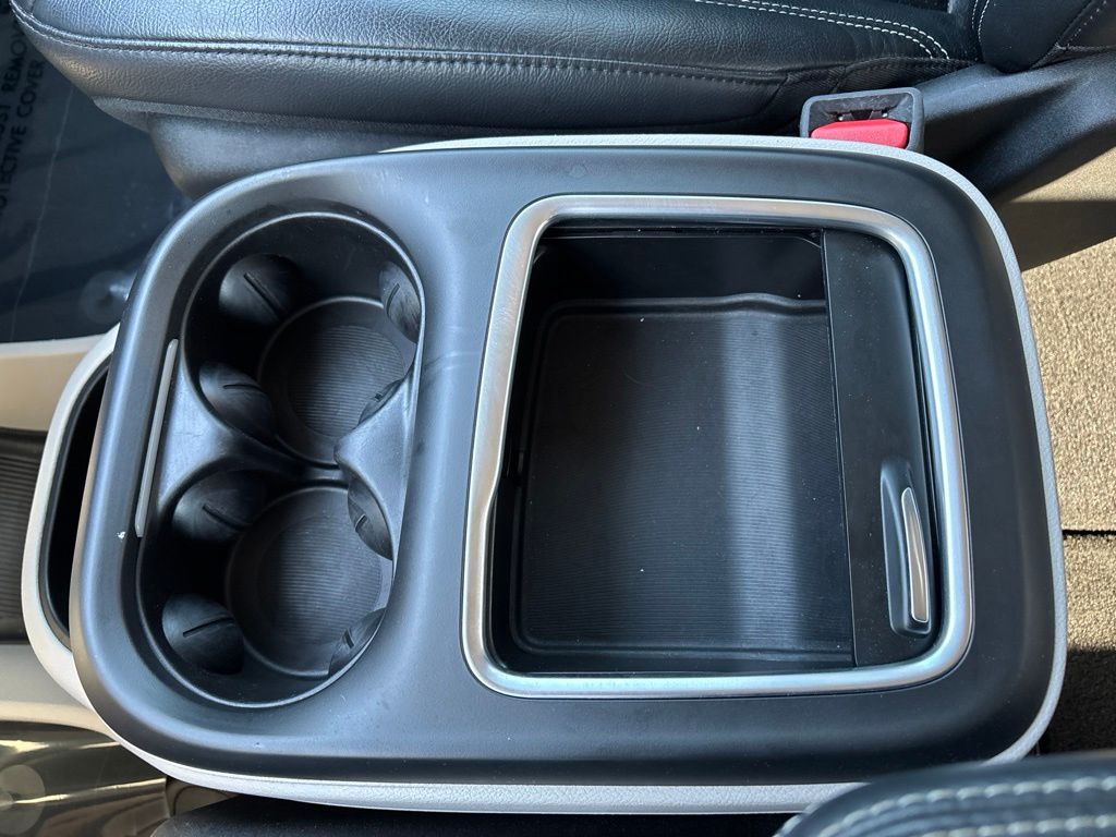 Used 2022 Chrysler Pacifica Van