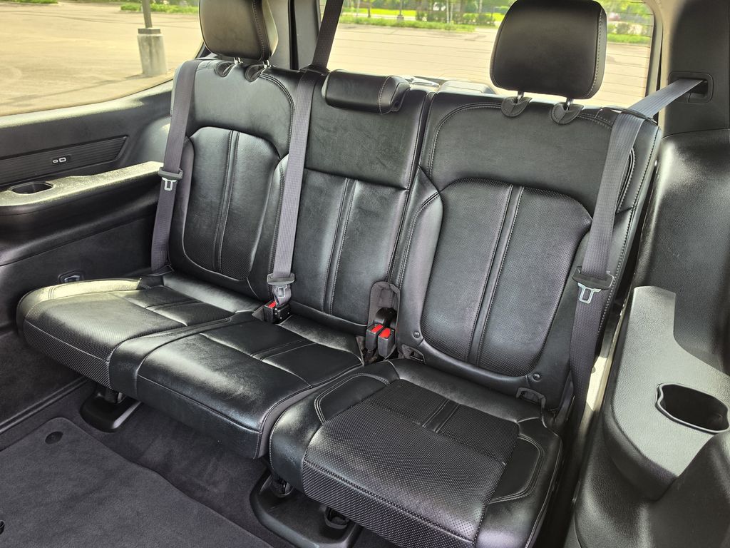 Used 2024 Jeep Wagoneer SUV