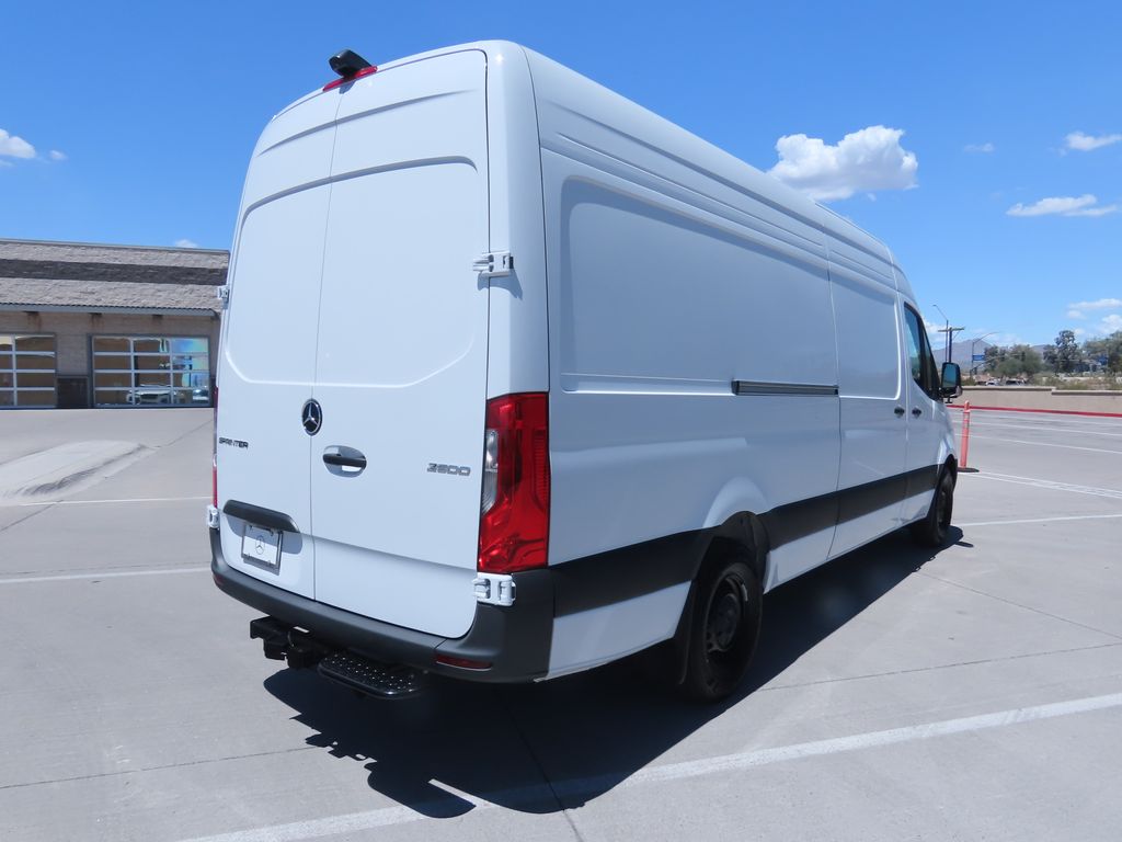Thumbnail: 2026 Mercedes-Benz Sprinter - 5