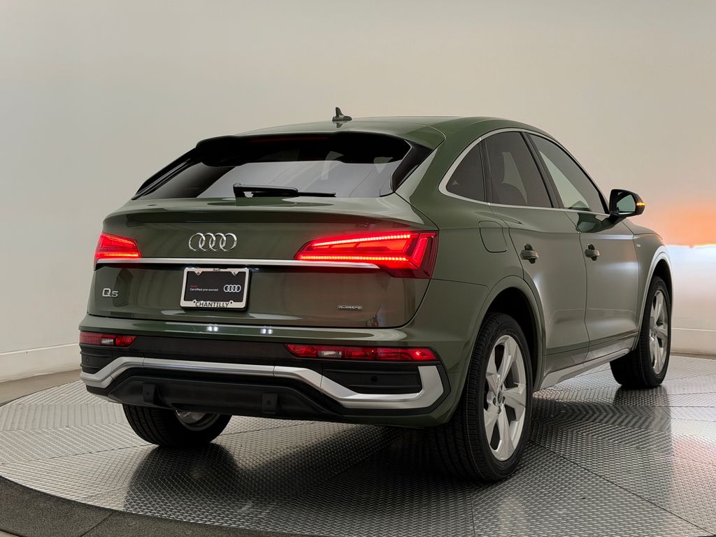 Thumbnail: 2022 Audi Q5 - 7