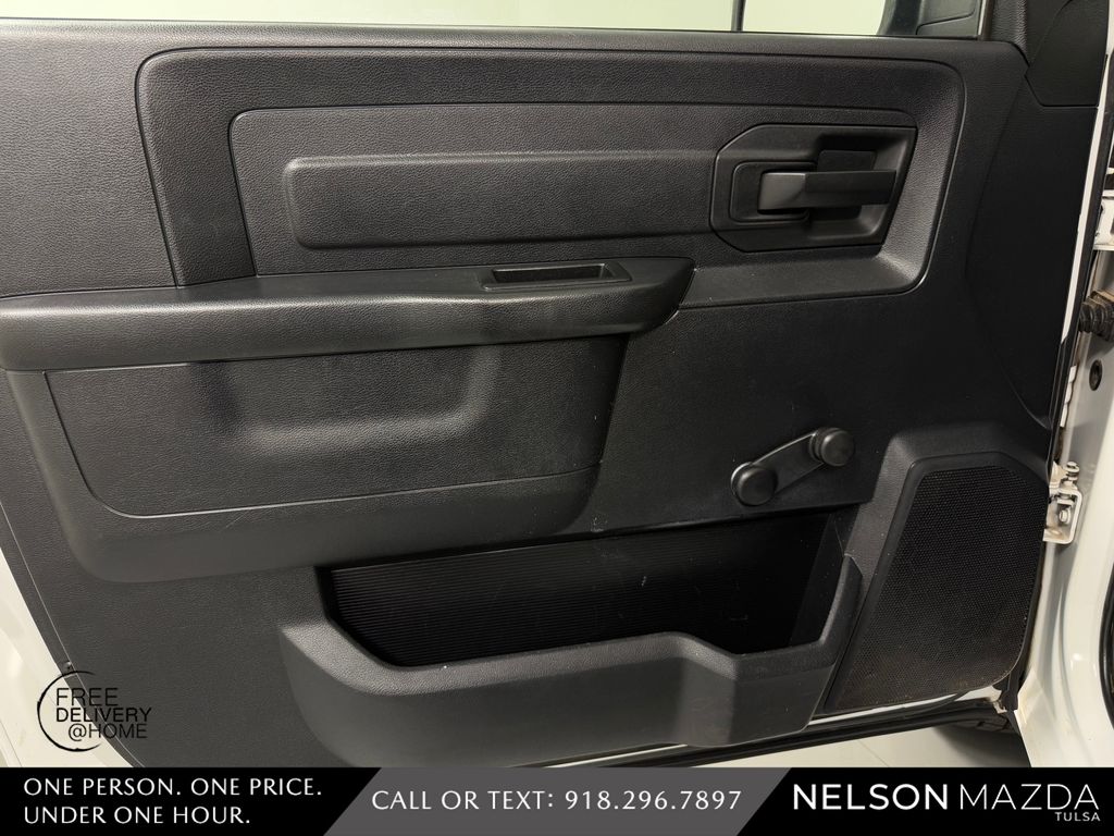 Used 2015 White Ram Tradesman image 19