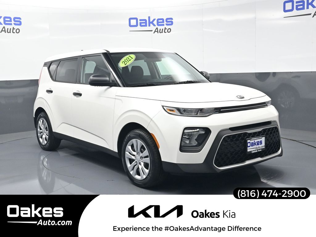 Snow White Pearl 2021 Kia Soul LX FWD SUV / Crossover Front-Wheel Drive 6-Speed Manual