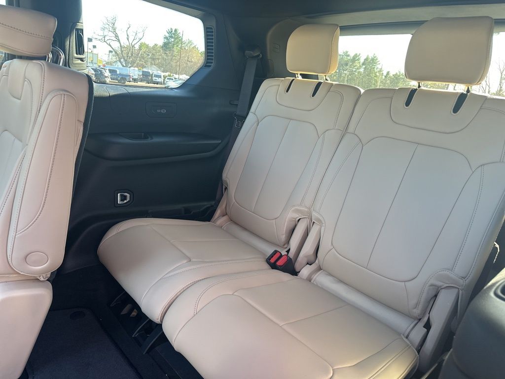 New 2026 Jeep Grand Cherokee L SUV