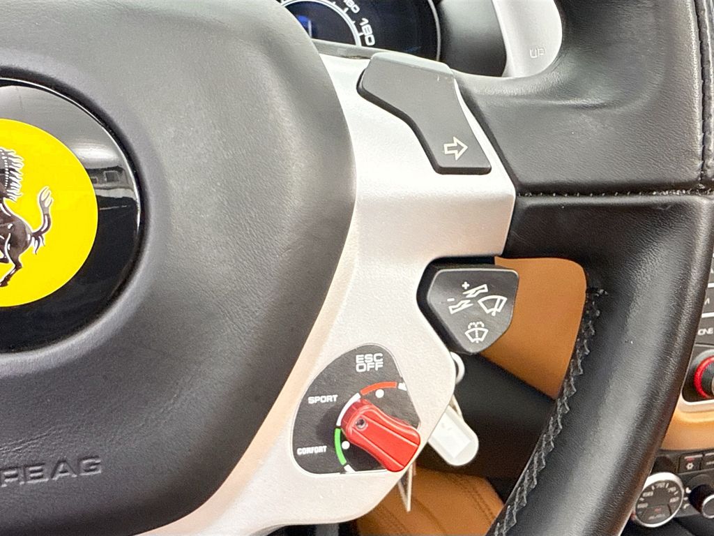 Thumbnail: 2016 Ferrari California - 20