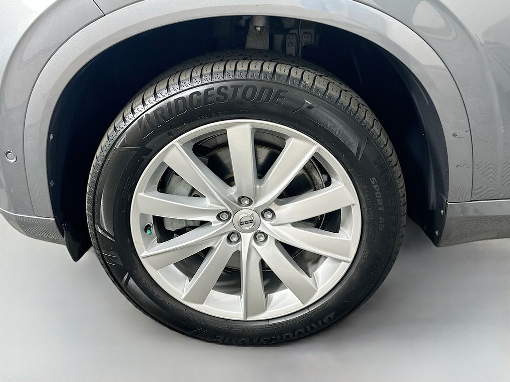 Thumbnail: 2017 Volvo XC90 - 31