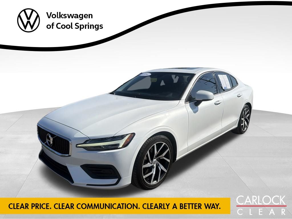  2019 Volvo S60 T6 Momentum AWD   