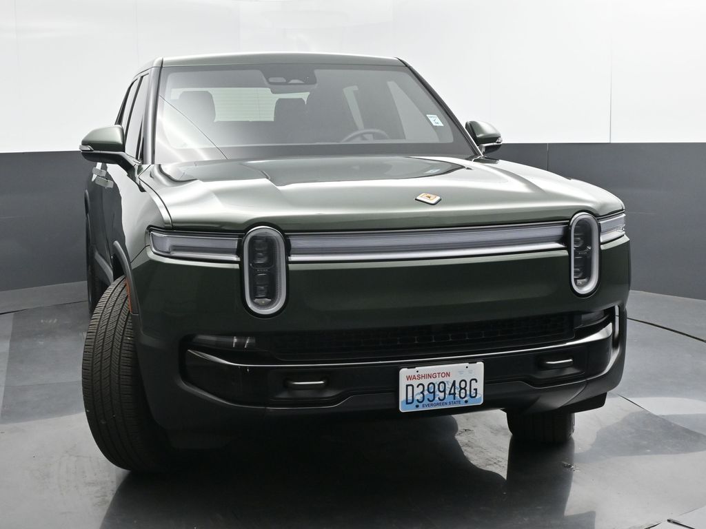 2025 Rivian R1T Ascend