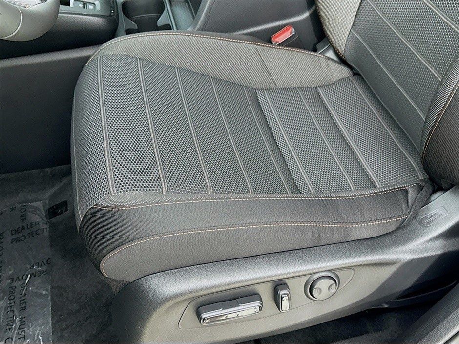 Used Car 2025 Honda Cr-v Hybrid  Wagon 4 Dr. Sport All Wheel Drive For Sale Under $35,000 In Austin, Texas