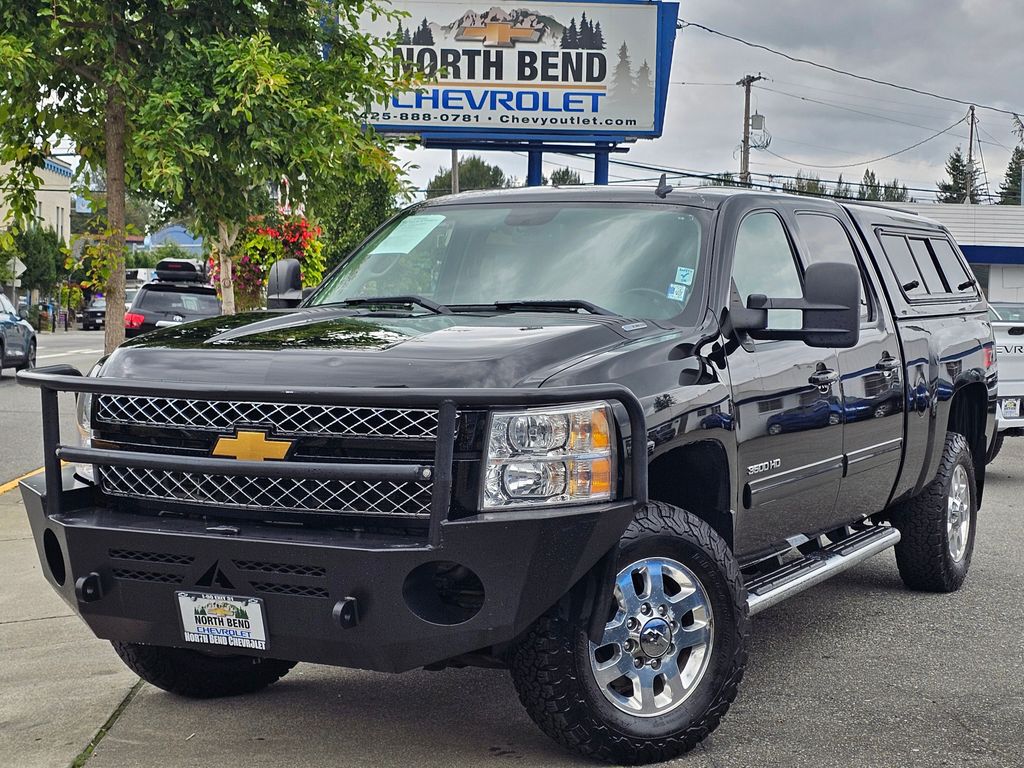 2012 Chevrolet Silverado 3500HD LTZ Crew Cab 4WD