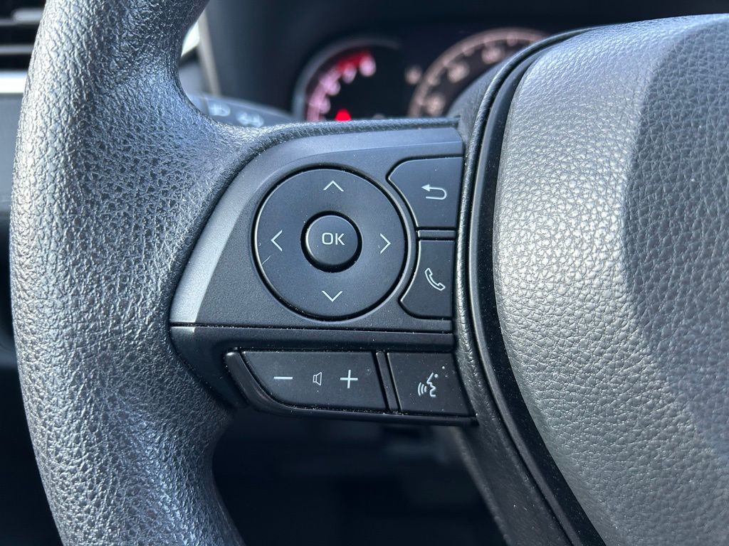 Thumbnail: 2024 Toyota RAV4 - 19