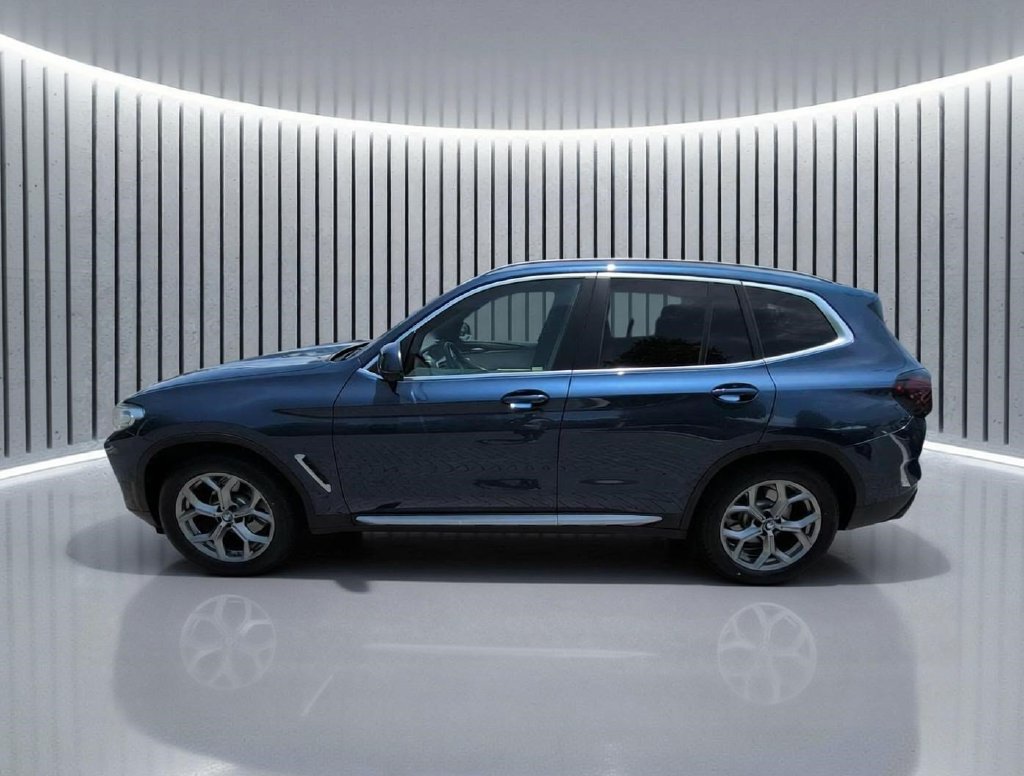 Used 2023 Blue BMW xDrive30i image 8