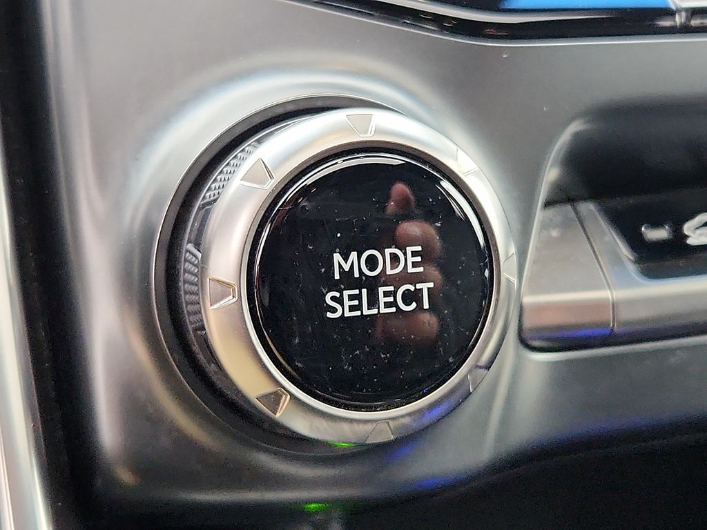 Thumbnail: 2023 Lexus LX - 26